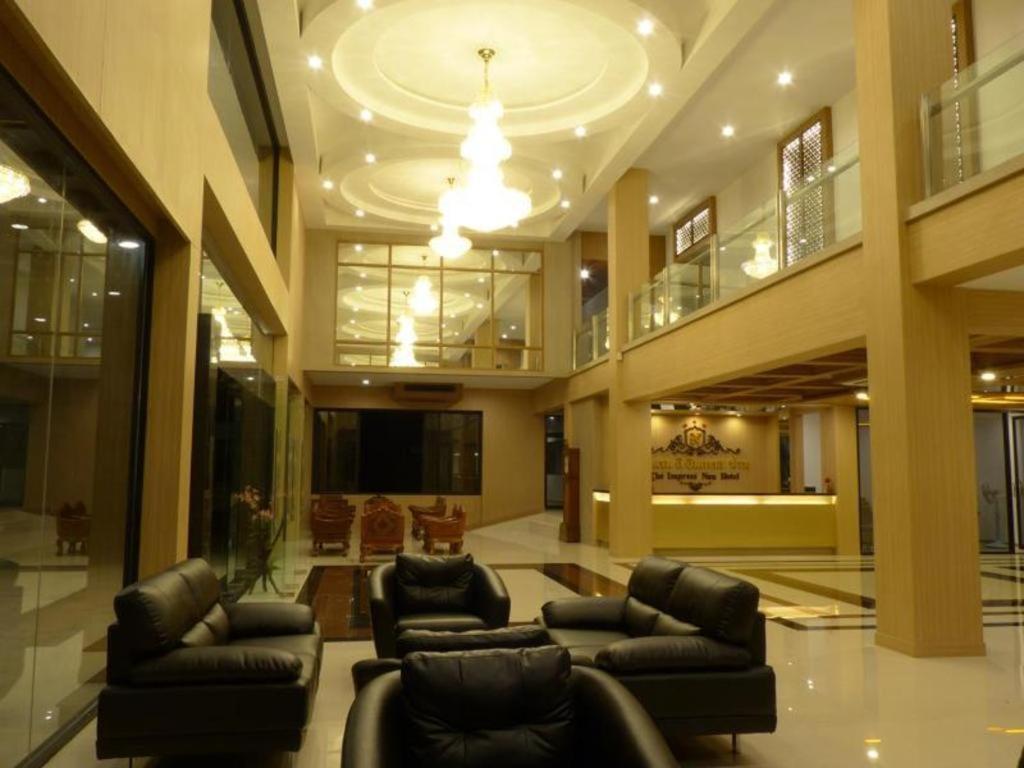 The Impress Nan Hotel Exterior foto