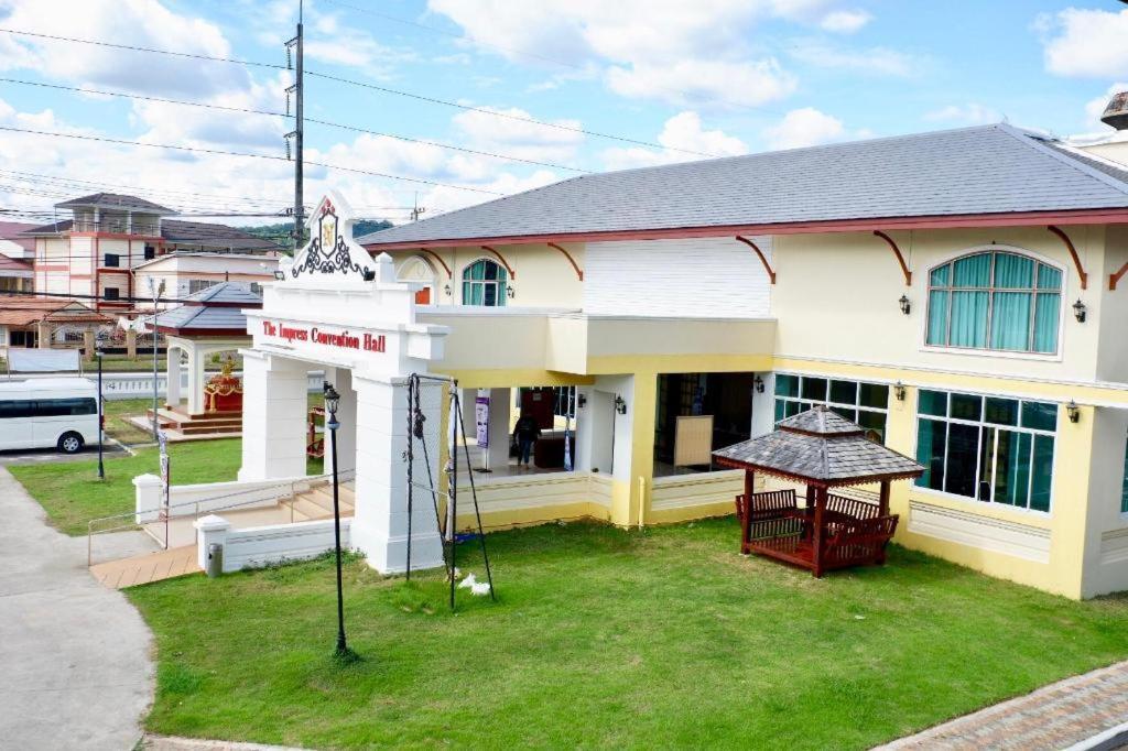 The Impress Nan Hotel Exterior foto